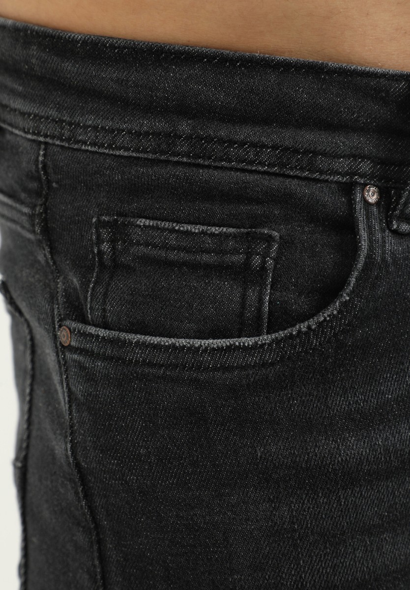Jean