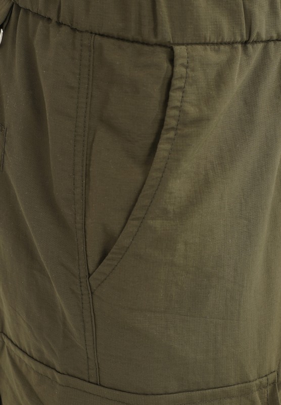 Short cargo