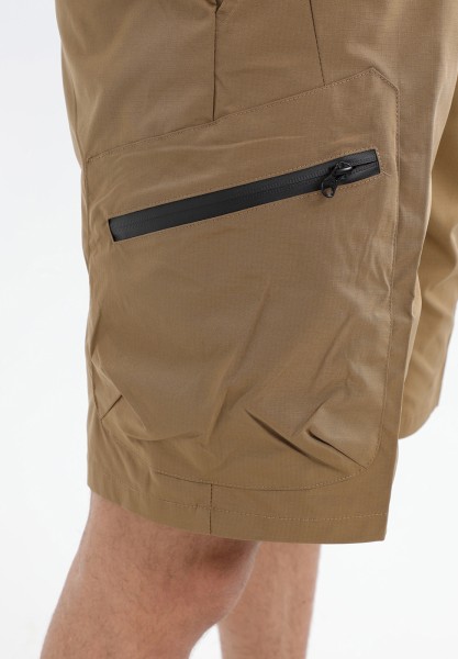 Short cargo
