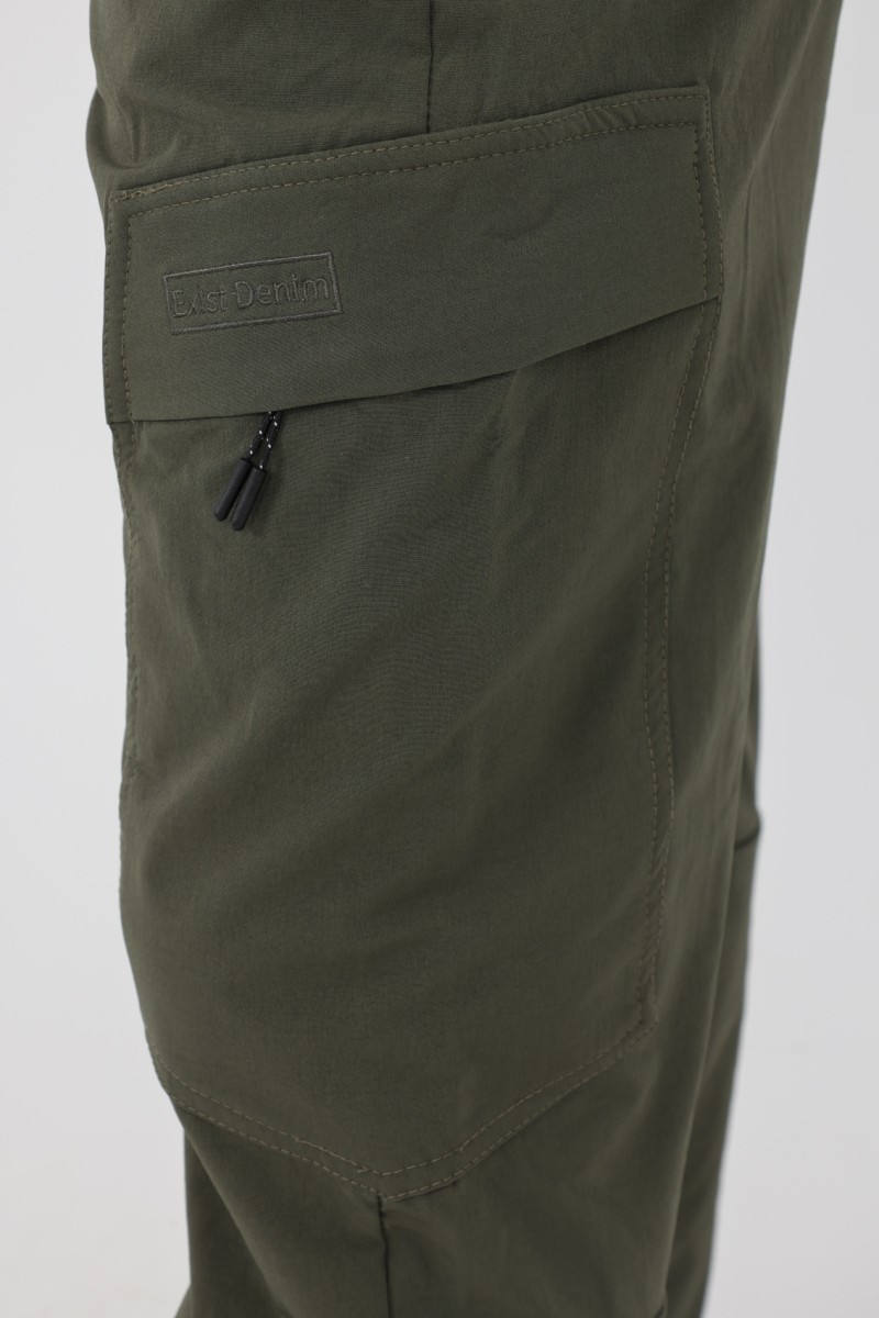 Pantalon cargo