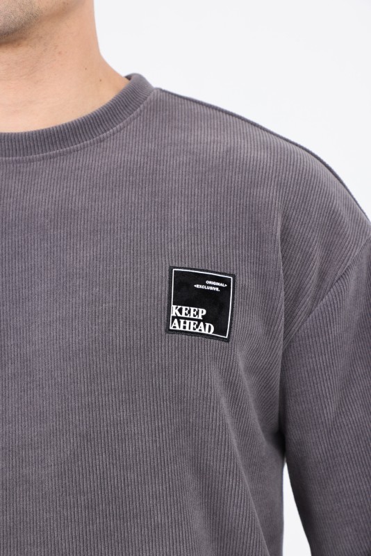 Sweat shirt