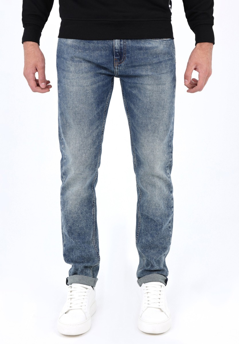 Jean