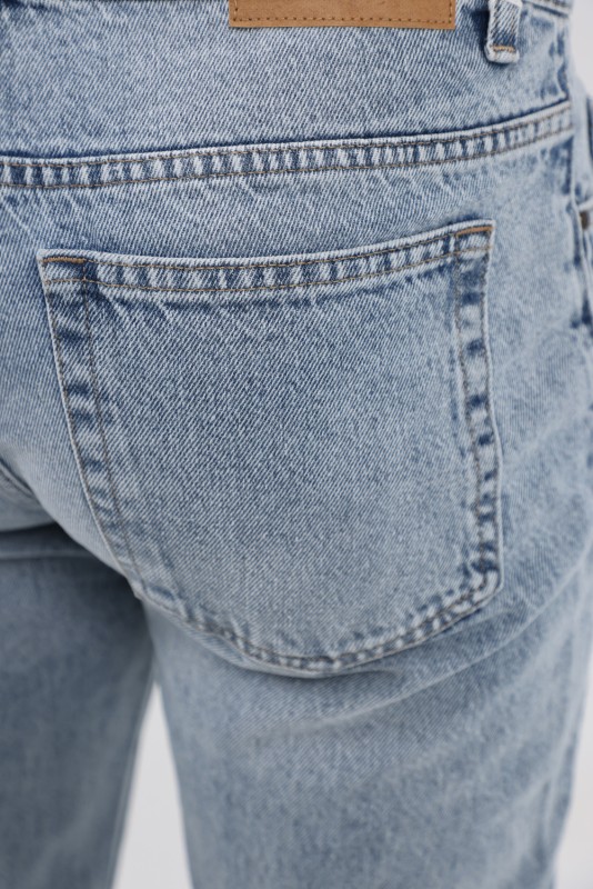 Jean