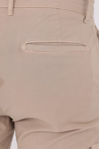 Pantalon cargo