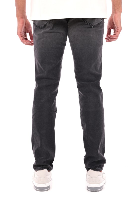 Jean