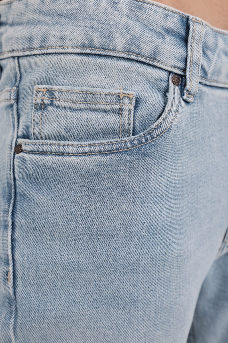 Jean